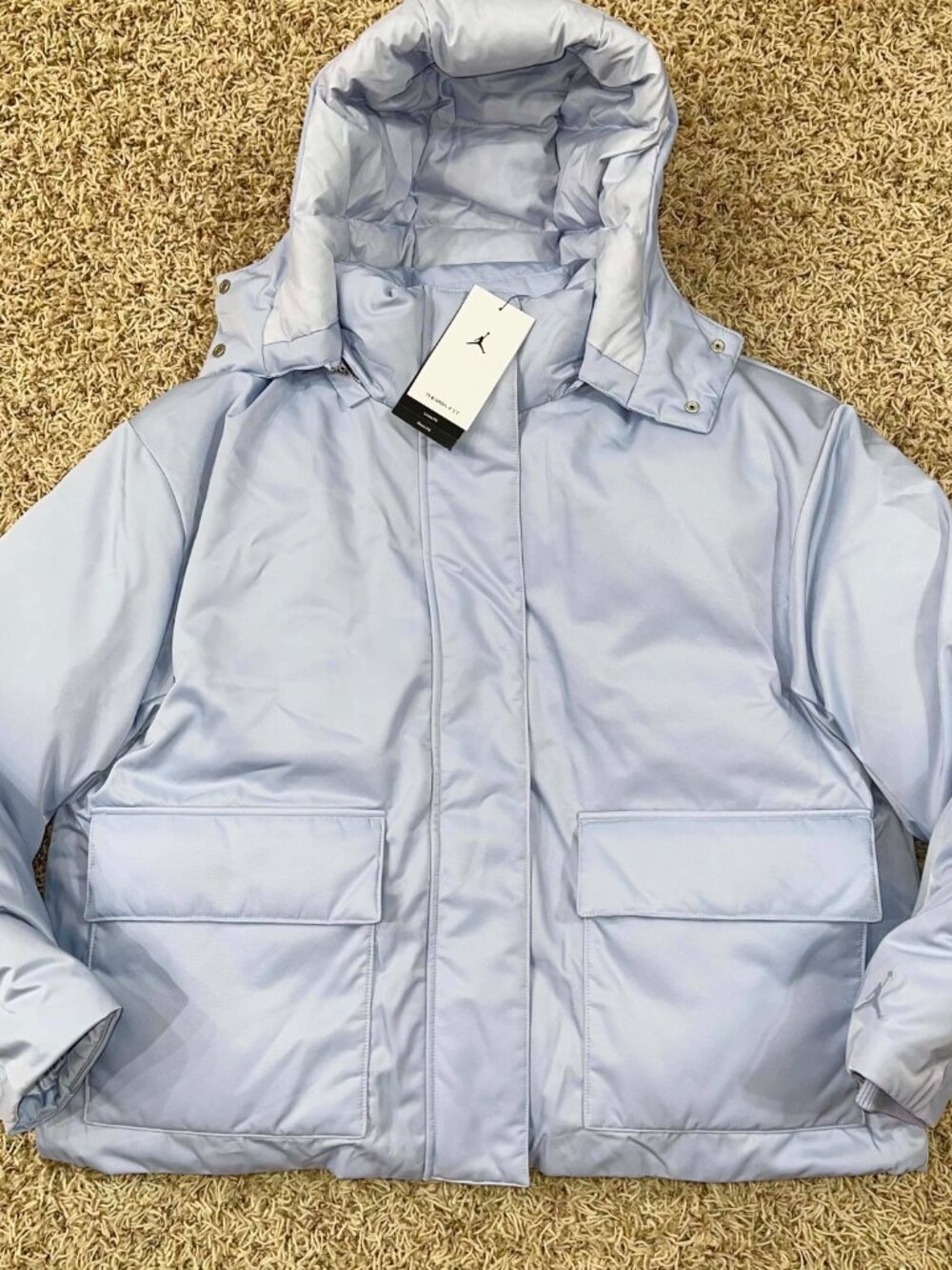 Jordan Flight Women's Down Jacket Ghost HV0360-057, Size Medium (New)